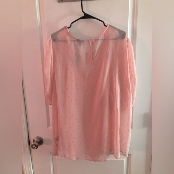Torrid sz 4 pink blouse NWT - Picture 6 of 9